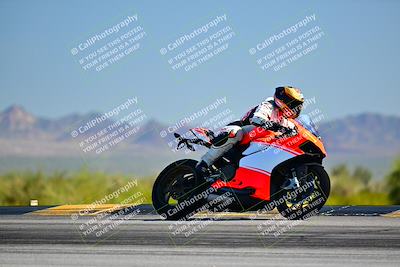 media/Mar-25-2024-Moto Forza (Mon) [[8d4319bd68]]/4-Novice Group/Session 2 (Turn 9 Side)/